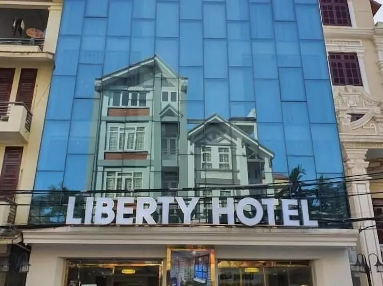هتل Liberty
