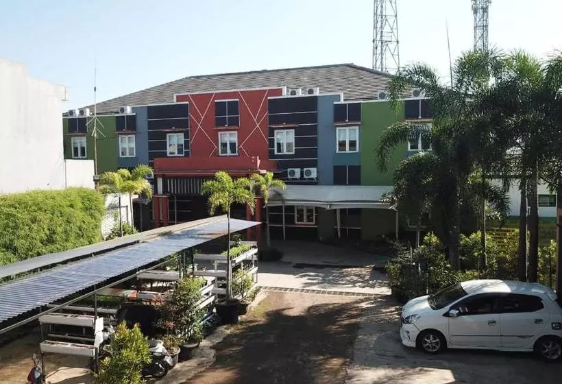 پانسیون Cipamokolan Homestay