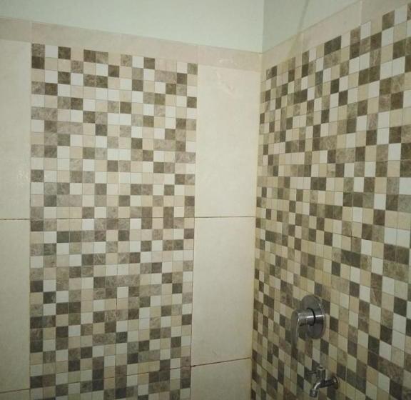 بنسيون Cipamokolan Homestay