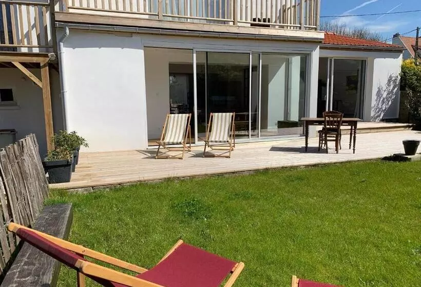 ペンション Villa Les Voiles   Chambres D Hôtes