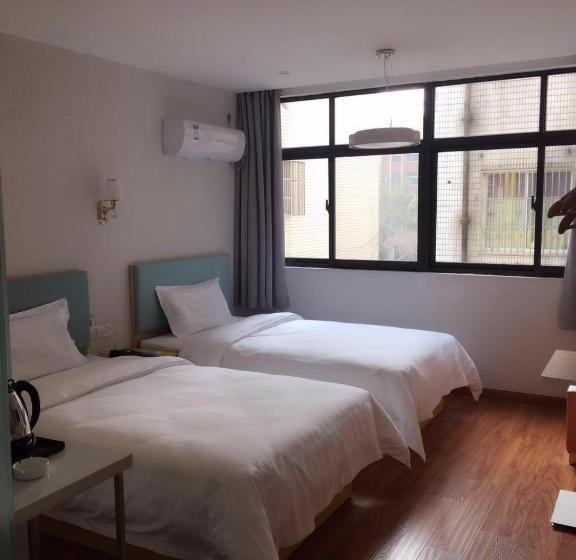 7 Days Hotel Taixing Wenchang Road Branch