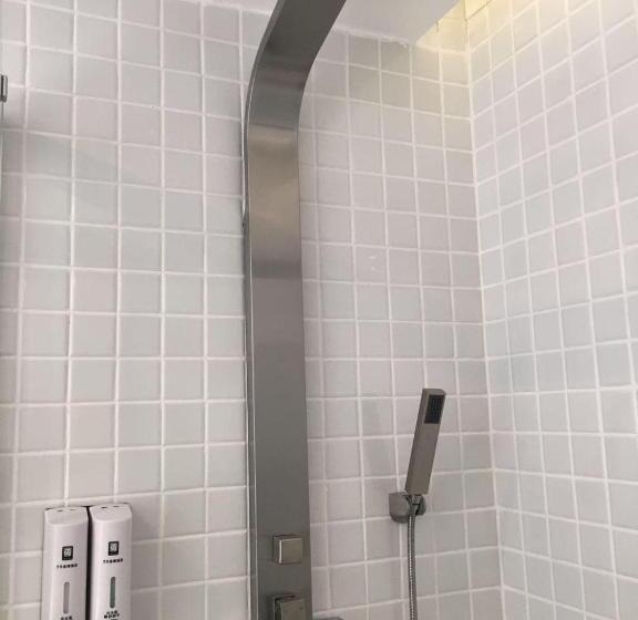 7 Days Hotel Taixing Wenchang Road Branch