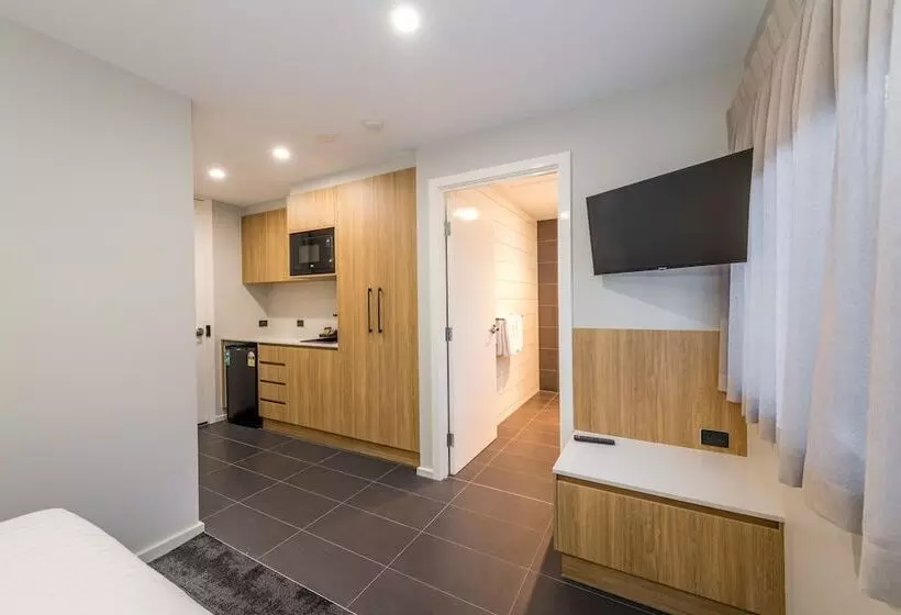 Avenue Motel Apartments