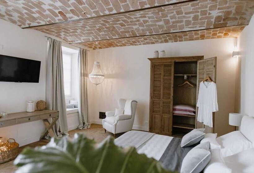 ベッドアンドブレックファースト Borgo Piani Camere Di Charme