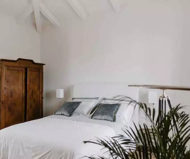 ベッドアンドブレックファースト Borgo Piani   Camere Di Charme