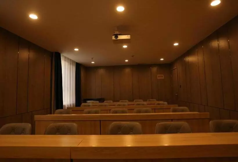 ホテル 7days Premium Xi'ning Dashizi Center Branch