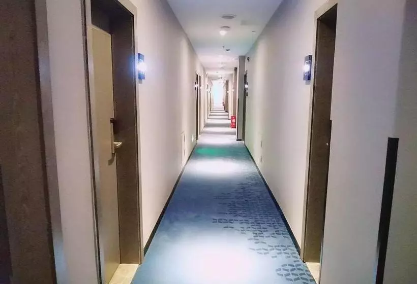 Hotelli 7days Premium Zigong Bus Terminal Branch