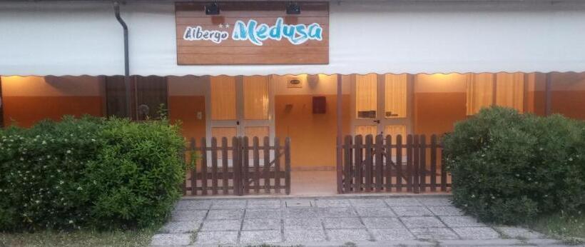 فندق Albergo Medusa