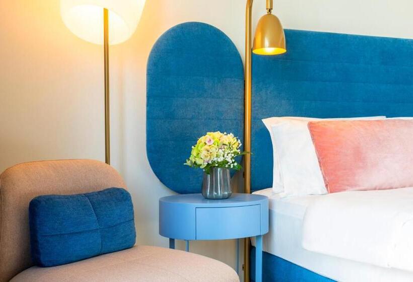 هتل Capri By Fraser Leipzig