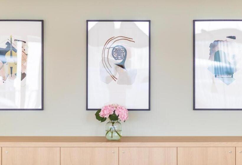 هتل Capri By Fraser Leipzig