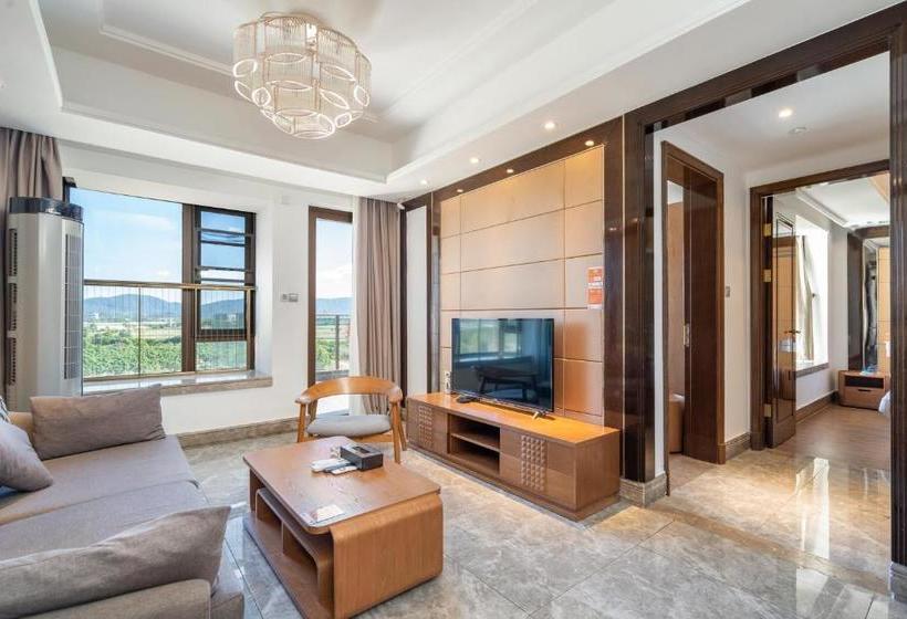 בית מלון כפרי Haishu Flower House Seaview Resort