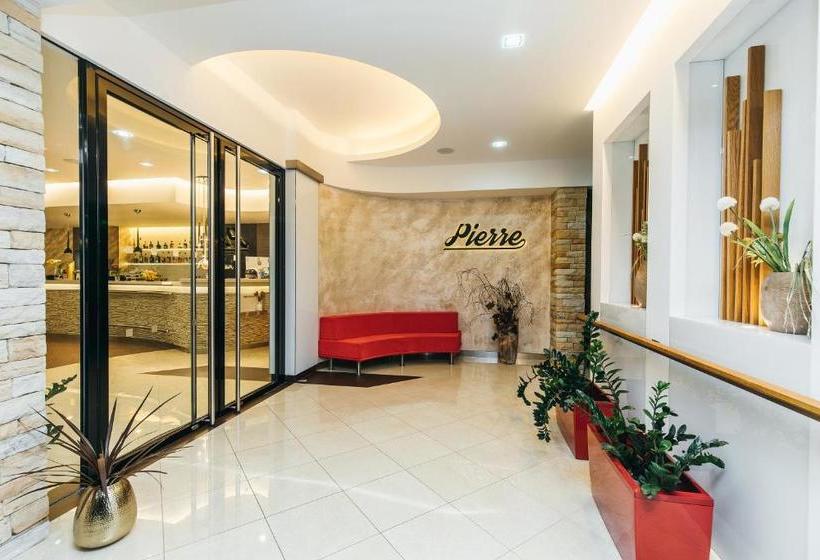 فندق Pierre
