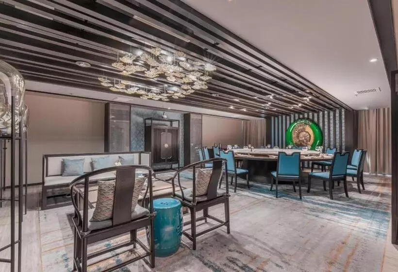 هتل Qingdao Treasure