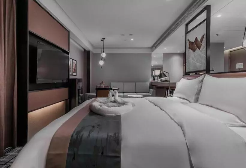 هتل Qingdao Treasure