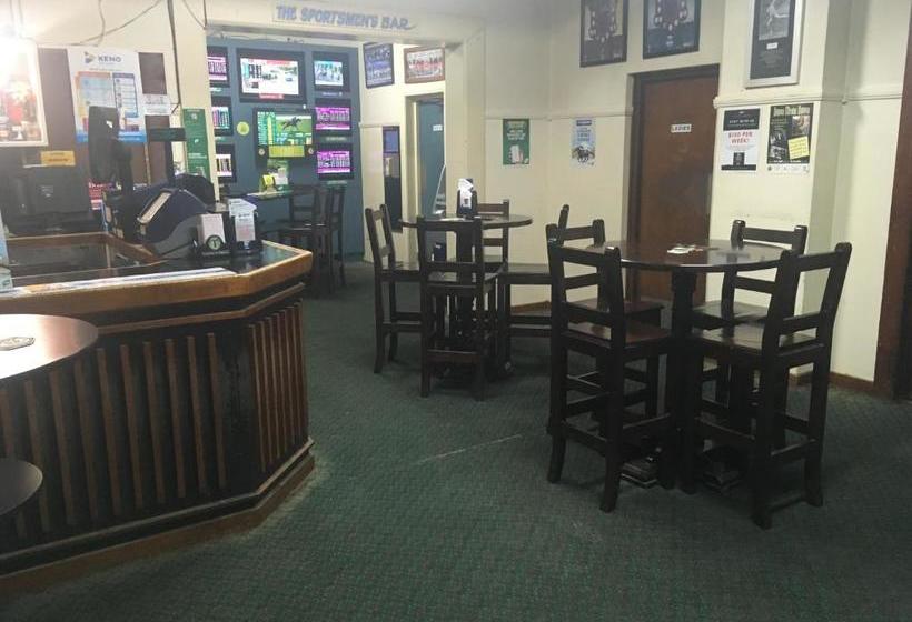 فندق على الطريق Royal  Condobolin