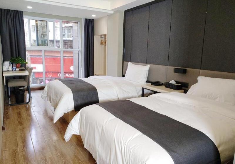 Thank Inn Plus Hotel Sichuan Guang An Yuechi County Tianlong Street Store