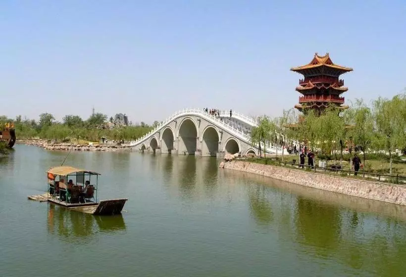 ホテル 7days Inn Kaifeng Songdu Royal Street Pavilion