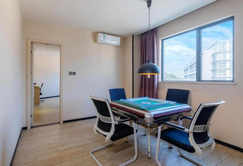 Hotel 7days Premium Shenzhen Airport T3 Terminal Branch