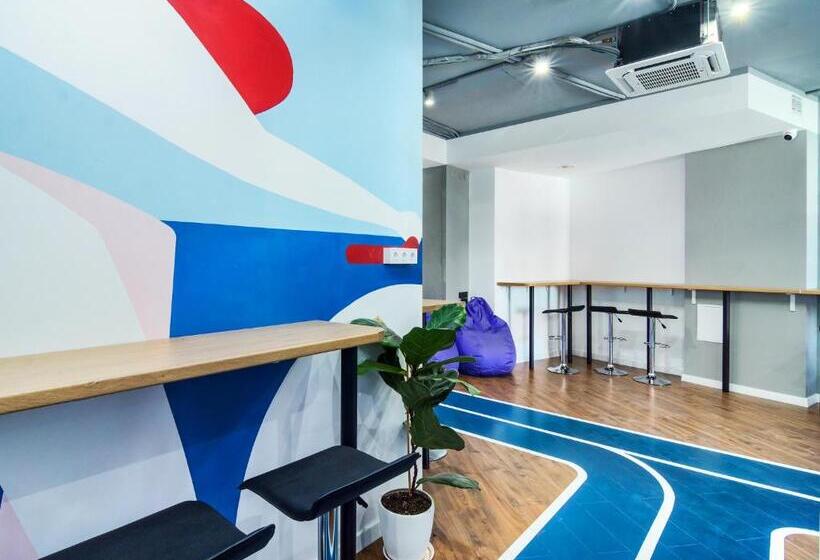 Kapselihotelli Av 1 Capsule