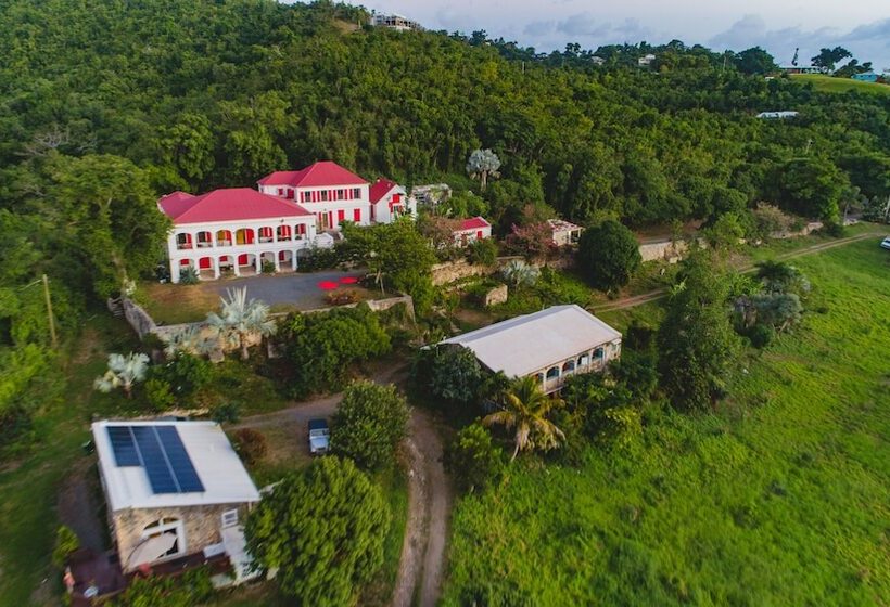 هتل Feather Leaf Inn