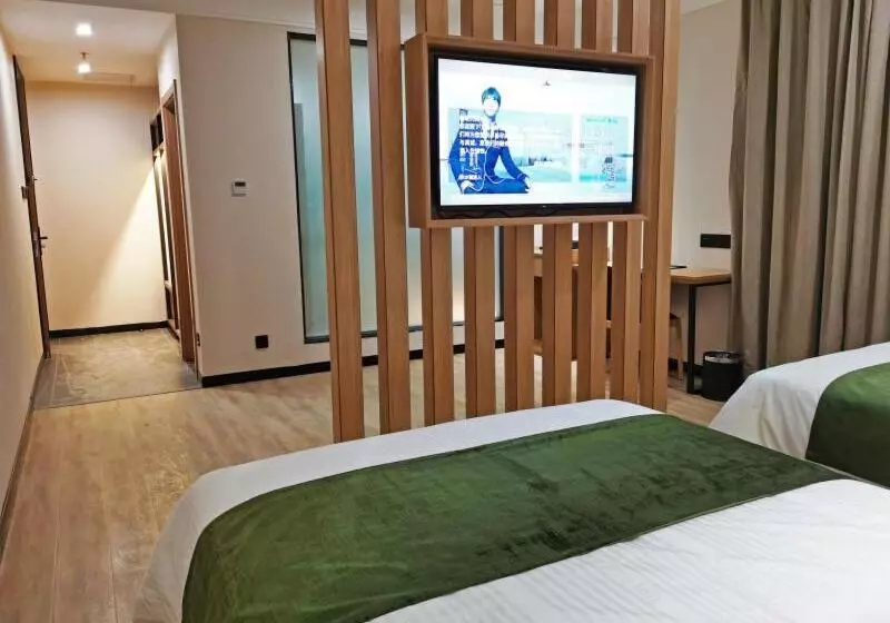 Hotelli Greentree Inn Ankang Bashan Middle Road