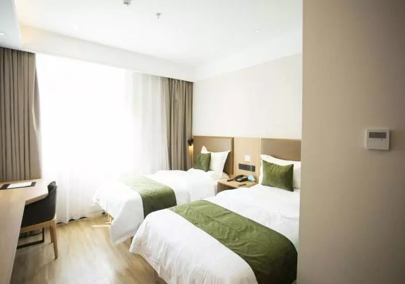 Hotelli Greentree Inn Ankang Bashan Middle Road