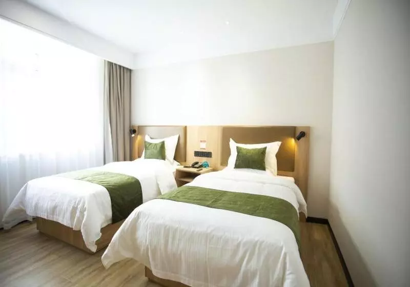 Hotelli Greentree Inn Ankang Bashan Middle Road