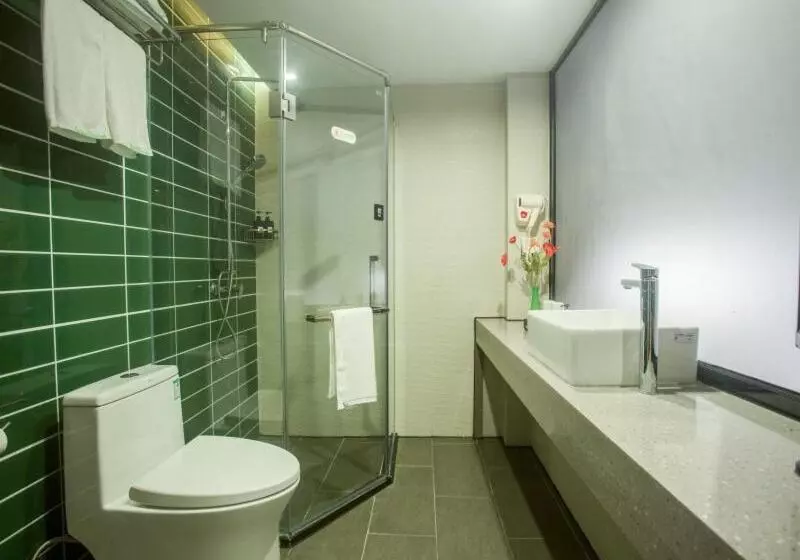 Hotelli Greentree Inn Haikou Haixiu Middle Road