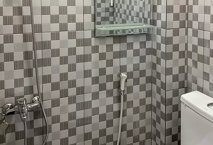 Hotelli Reddoorz Syariah Near Pkor Lampung