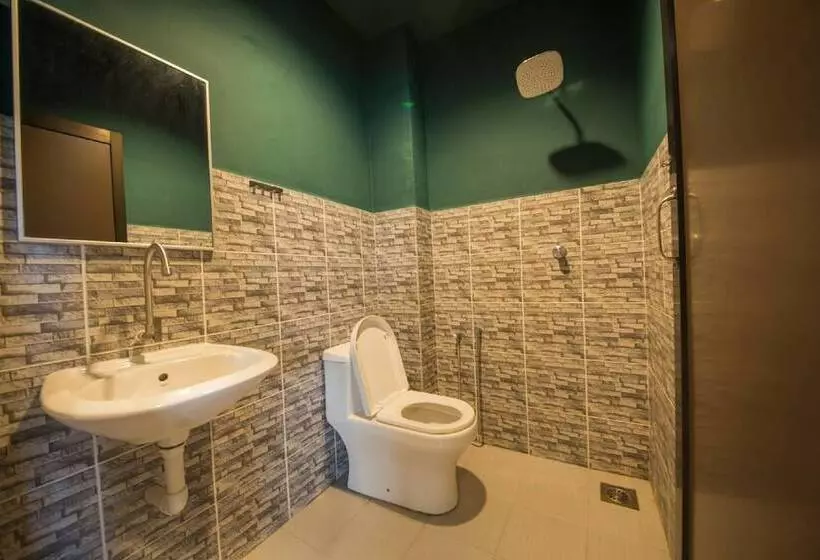 ホテル Room V Jalan Jenang