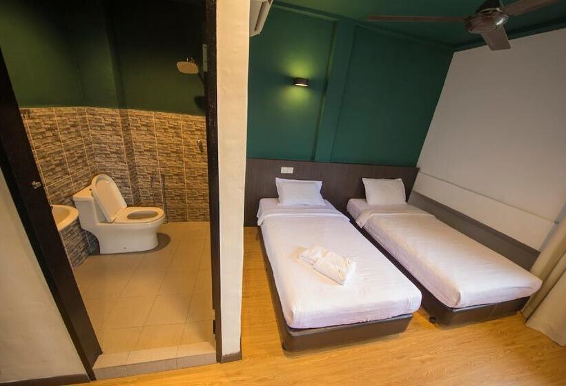 فندق Room V Jalan Jenang