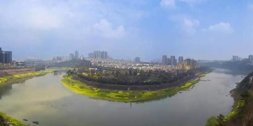 Lavande Hotel Luzhou Jiale Century City