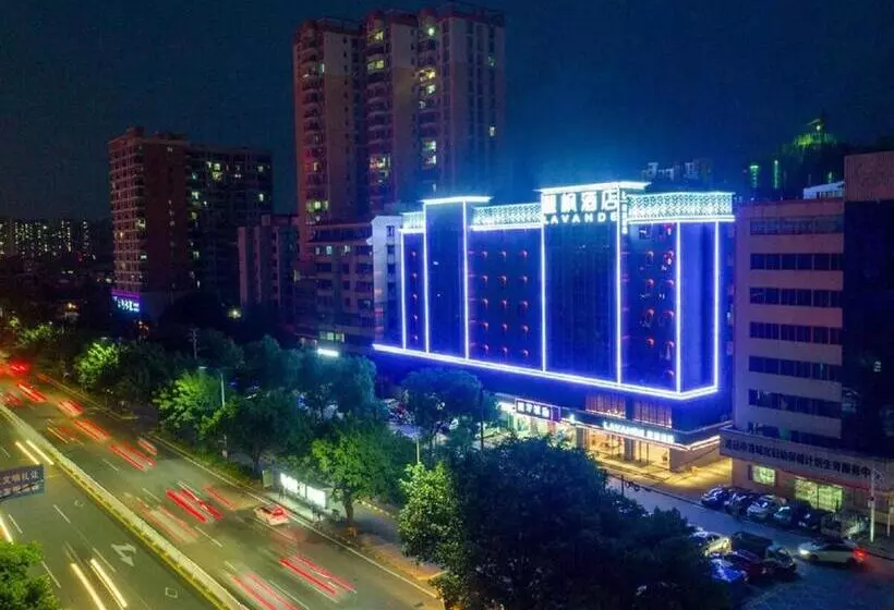 Lavande Hotel Qingyuan Municipal Government New Town Bus Station