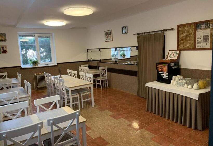 ペンション Penzión Mado I