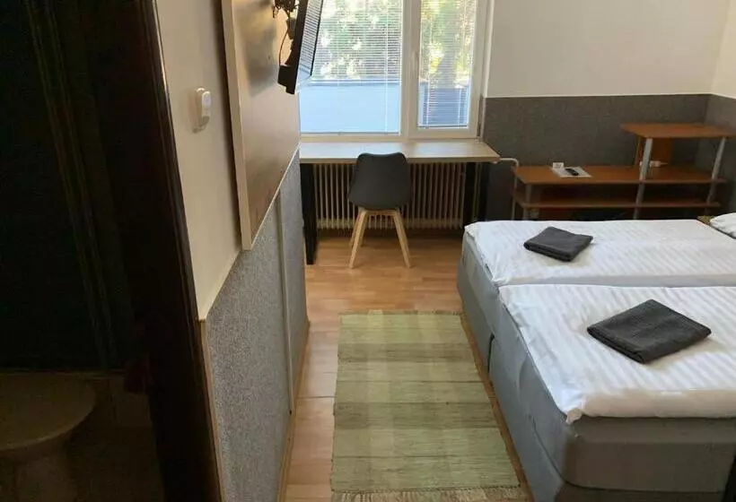 Majatalo Penzión Mado I