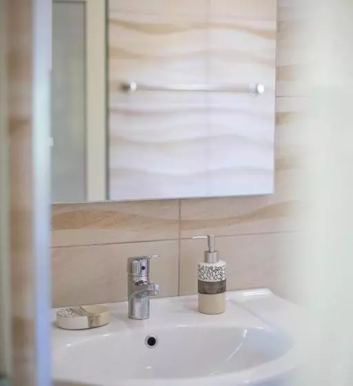 Majatalo The Mosaic House   Shtepia Me Mozaik