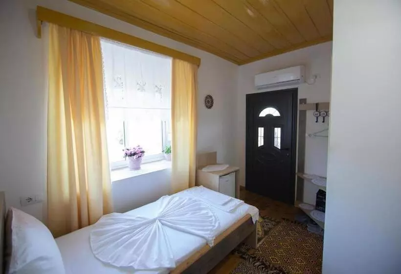 Majatalo The Mosaic House   Shtepia Me Mozaik