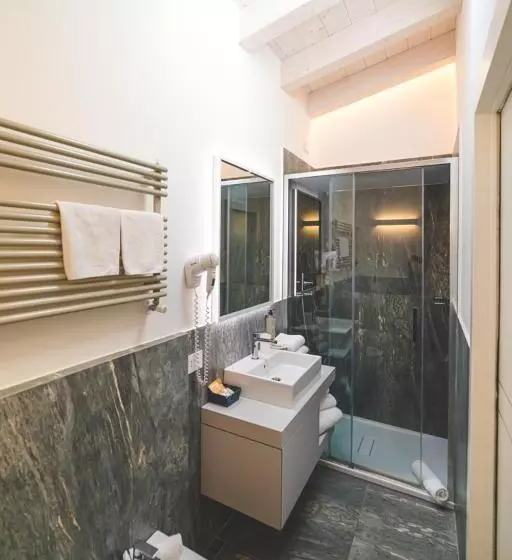 Albamarina Residence