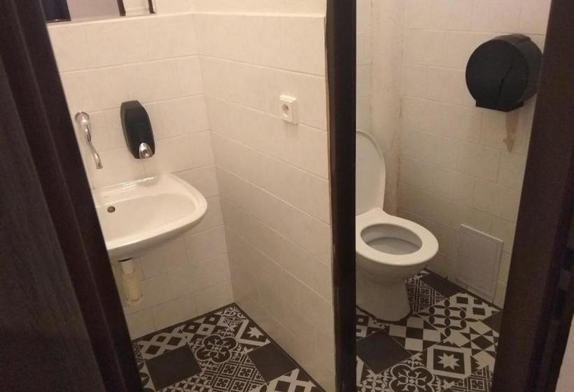 旅馆 Schrott Bed&beer