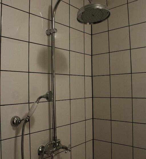 旅馆 Schrott Bed&beer