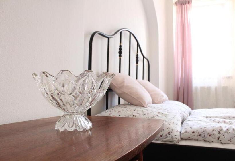 旅馆 Schrott Bed&beer