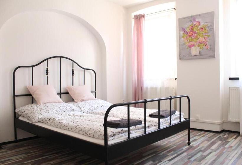 旅馆 Schrott Bed&beer