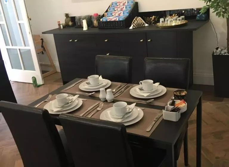 Bed and Breakfast Oak Alyn