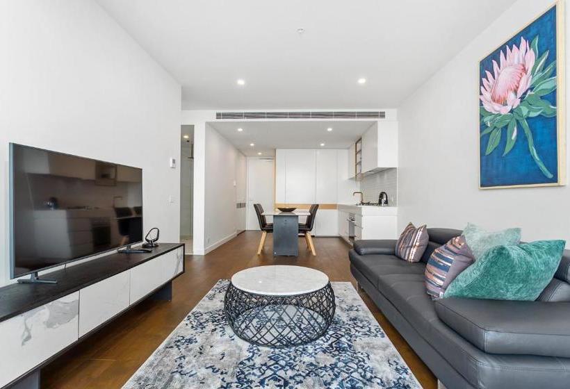 Domi Serviced Apartments