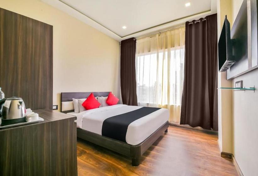 ホテル Capital O 40626 M3