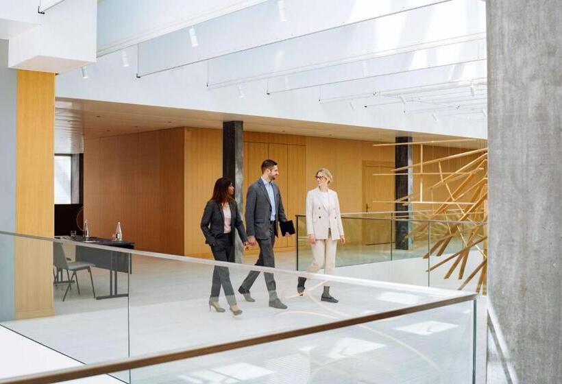 هتل Hyatt Regency Zurich Airport Circle