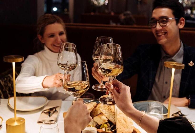 هتل Hyatt Regency Zurich Airport Circle