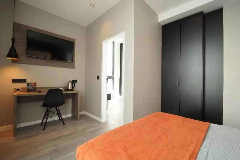 Juststay Grevenbroich Hotel & Apartments