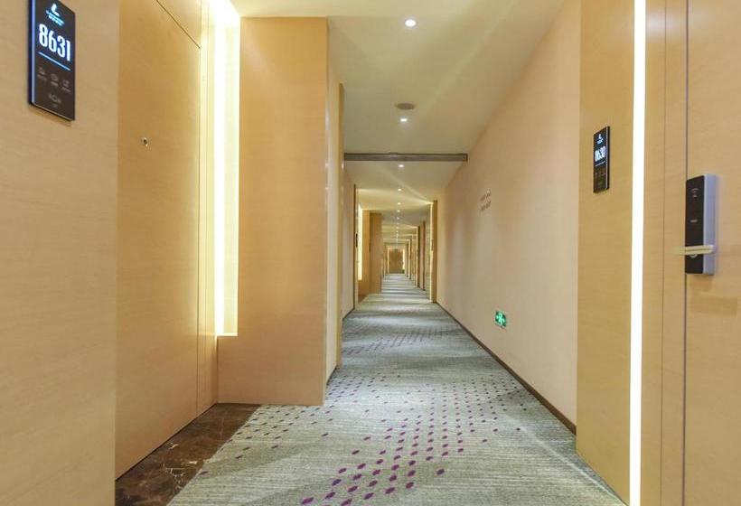 Hotel Lavande S. Chongqing Xinghui Liangjiang Happiness Square Shop