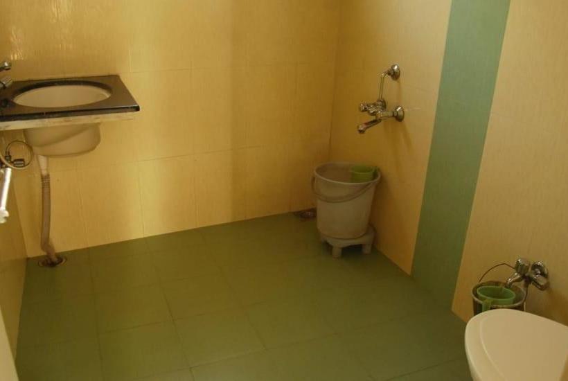 Отель Stayapart  Mooljis Mount Abu